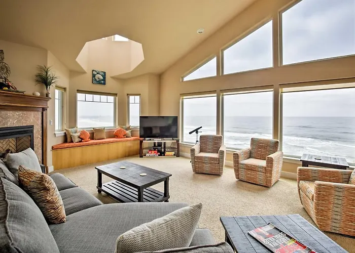 Oceanfront South Beach Home With Hot Tub And Sauna