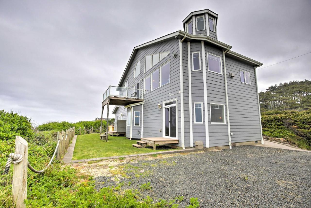Holiday home Oceanfront South With Hot Tub And Sauna Newport